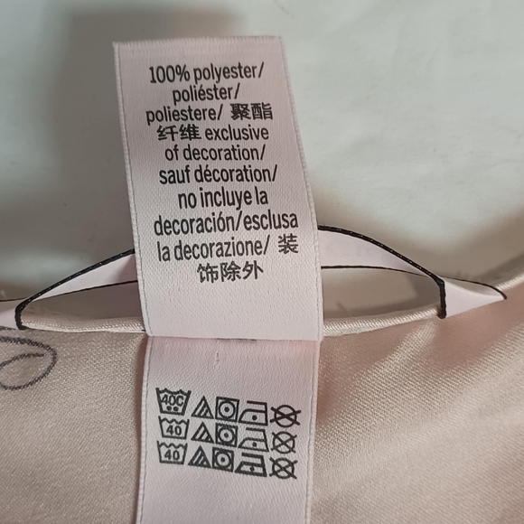 Victoria Secret XL Strappy Pink Sleepwear Pajamas Shirt Tank Top Logo Racerback - Picture 4 of 7